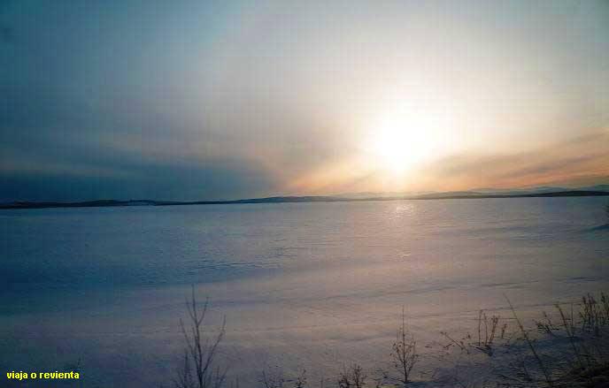 lago helado rusia